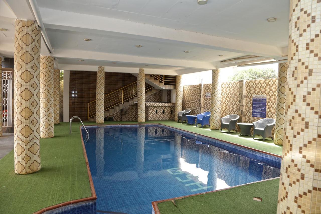North Legon Grand Star Hotel מראה חיצוני תמונה