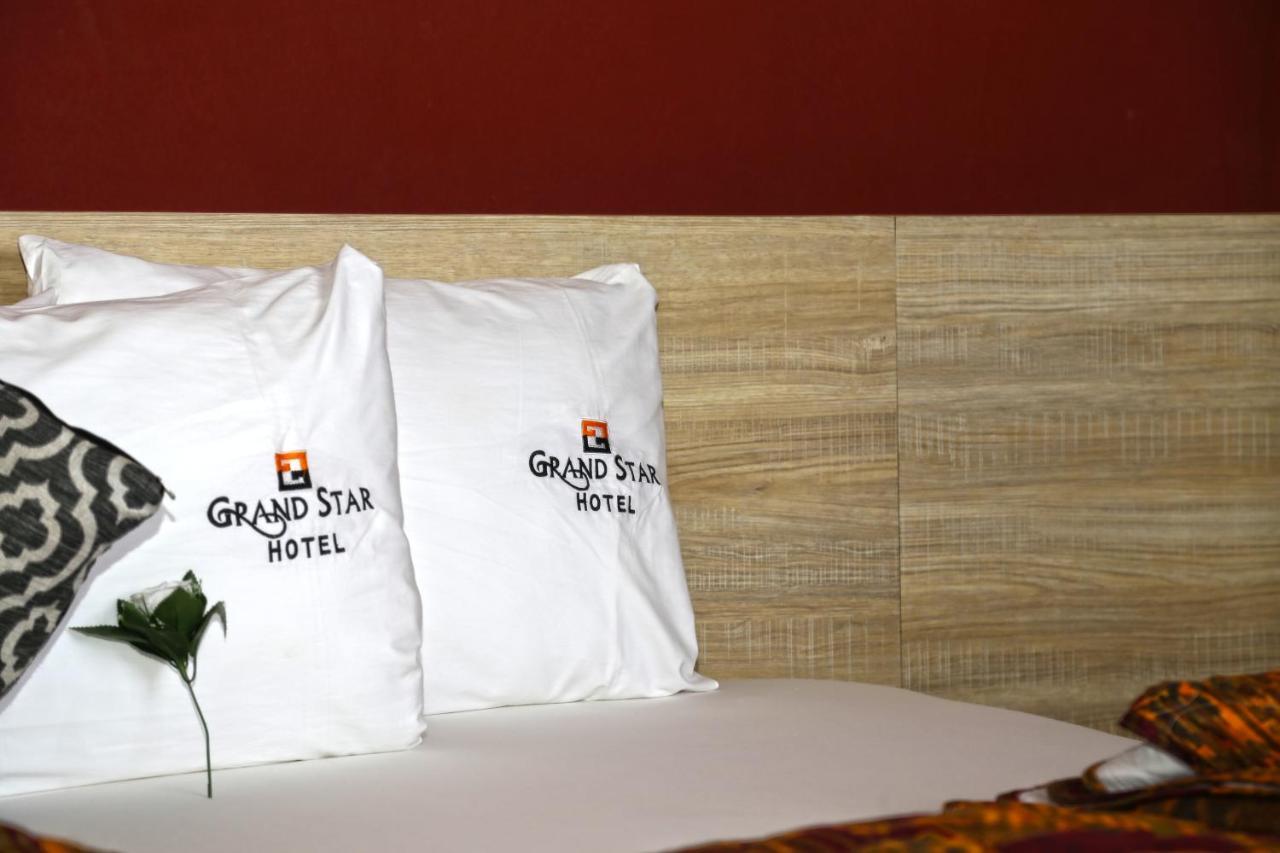 North Legon Grand Star Hotel מראה חיצוני תמונה