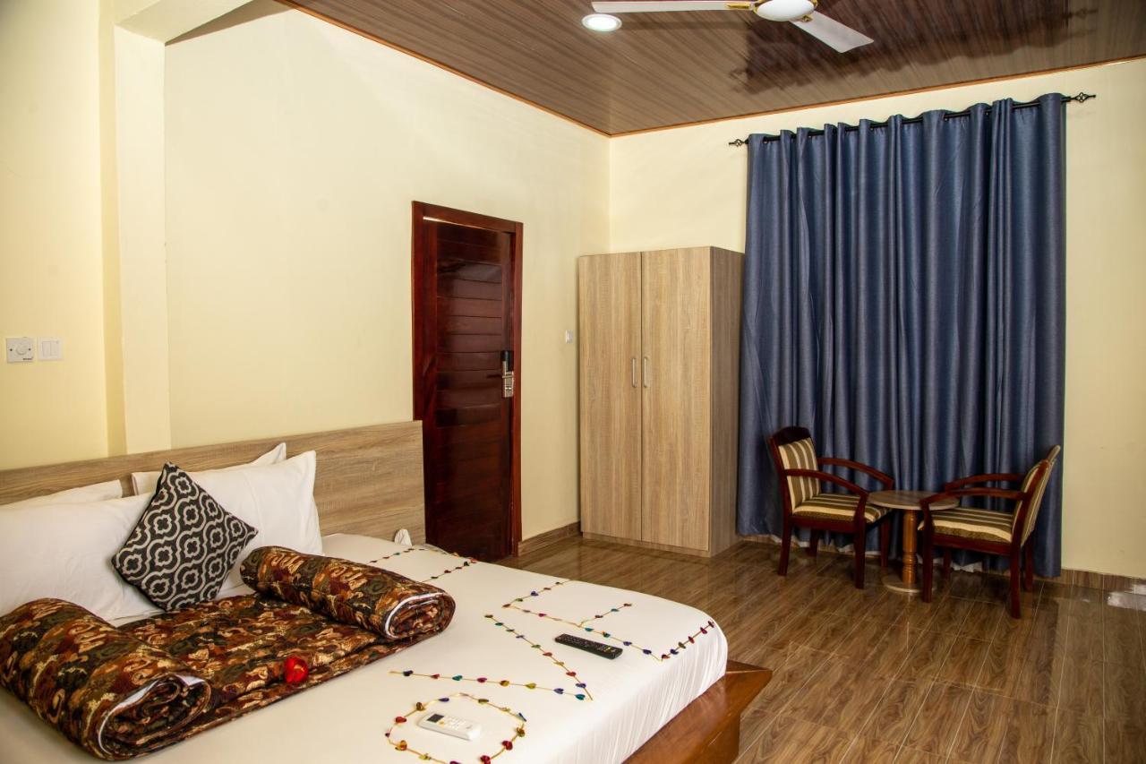 North Legon Grand Star Hotel מראה חיצוני תמונה